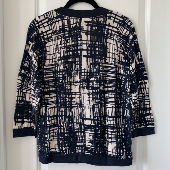 NWT THE LIMITED Buttoned Down 3/4 Length Sleeves Knit Cardigan Sweater Size M - Picture 11 of 16